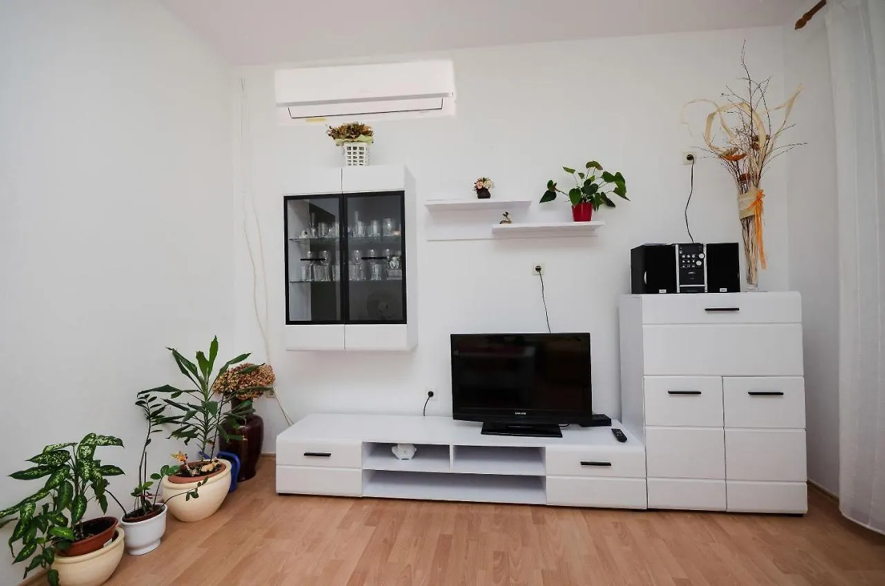 Apartment Ruza Lopar