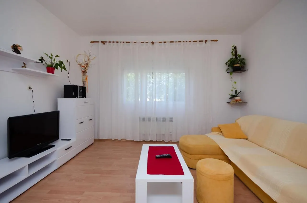Apartment Ruza Lopar